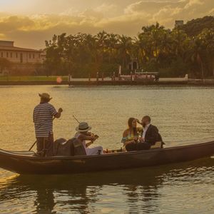 Meet your Posher, Manuel